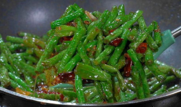干煸豆角怎么做视频,家常美味一学就会